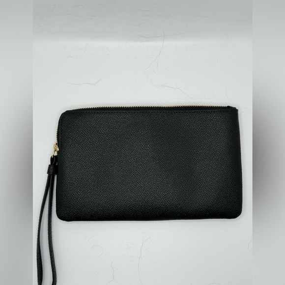 Coach Large Corner Zip Black Gold Hardware Leather Wristlet NWT - Picture 6 of 7